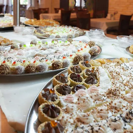 Hi Imperial 度假村 阳光海滩