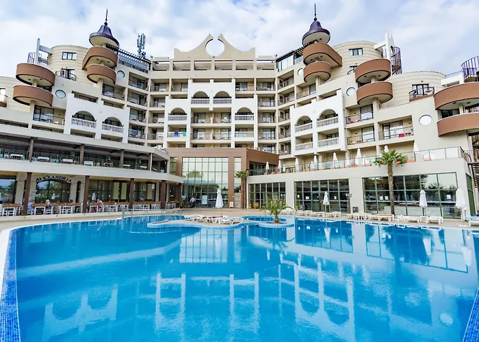 Курортний комплекс Hi Imperial 4*
