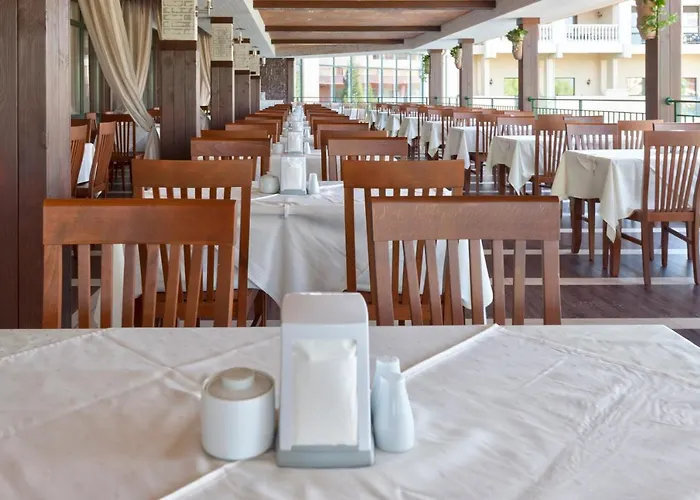 Hi Imperial Курортний комплекс 4*