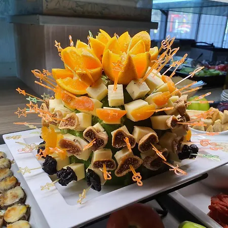 Hi Imperial 4* 阳光海滩