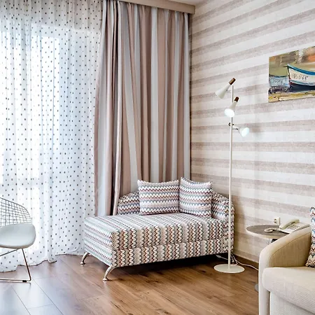 度假村 Hi Imperial 阳光海滩