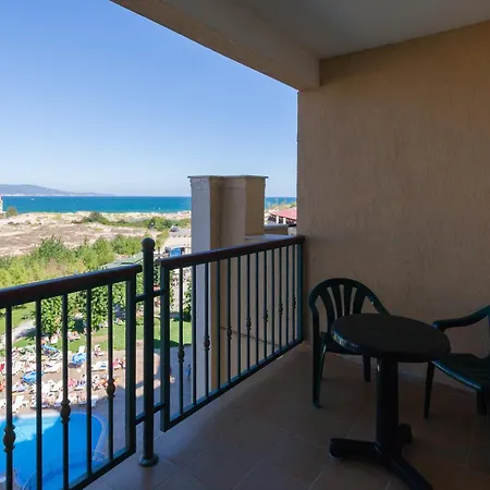 Hi Imperial 度假村