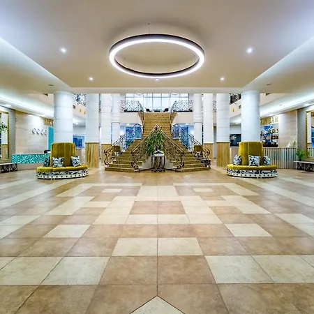 Hi Imperial 4* 阳光海滩