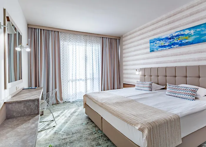 Semesteranläggning (resort) Hi Imperial Slăntjev Brjag