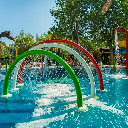 Здравен курорт Hi Imperial 4*