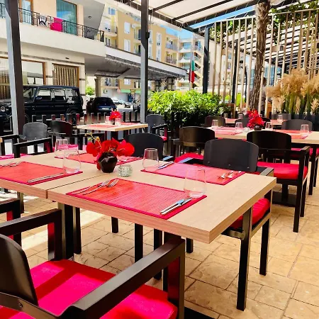 Hi Imperial منتجع 4*