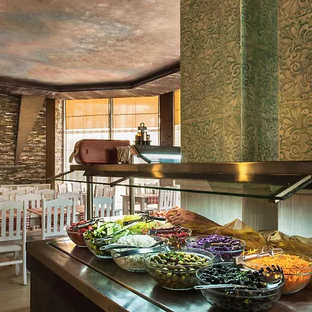 Hi Imperial Resort 4*