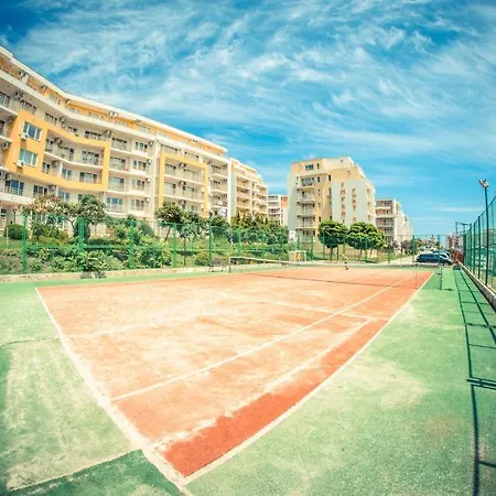 Hi Imperial منتجع 4*
