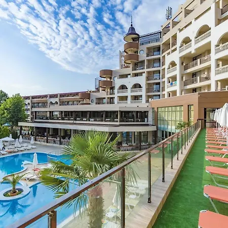 منتجع Hi Imperial 4*