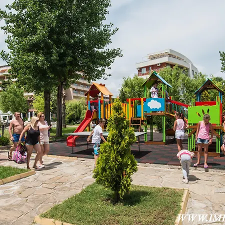 Üdülőközpont Hi Imperial 4*